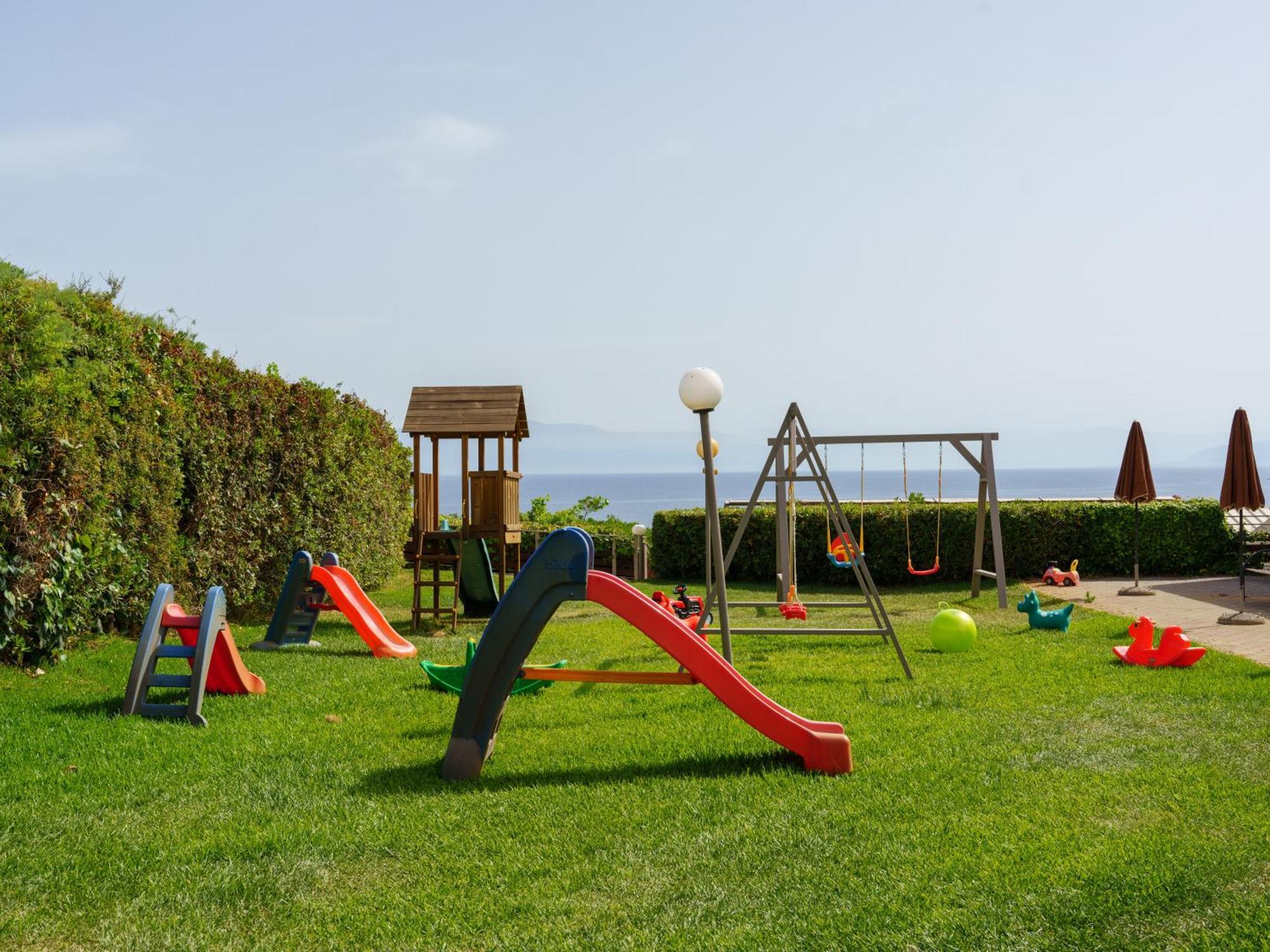 Niforeika Beach Hotel Exterior foto