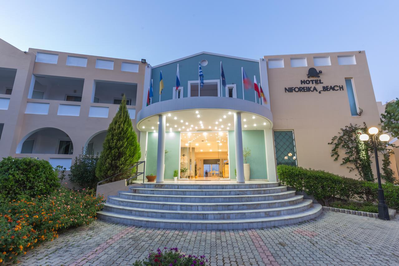 Niforeika Beach Hotel Exterior foto