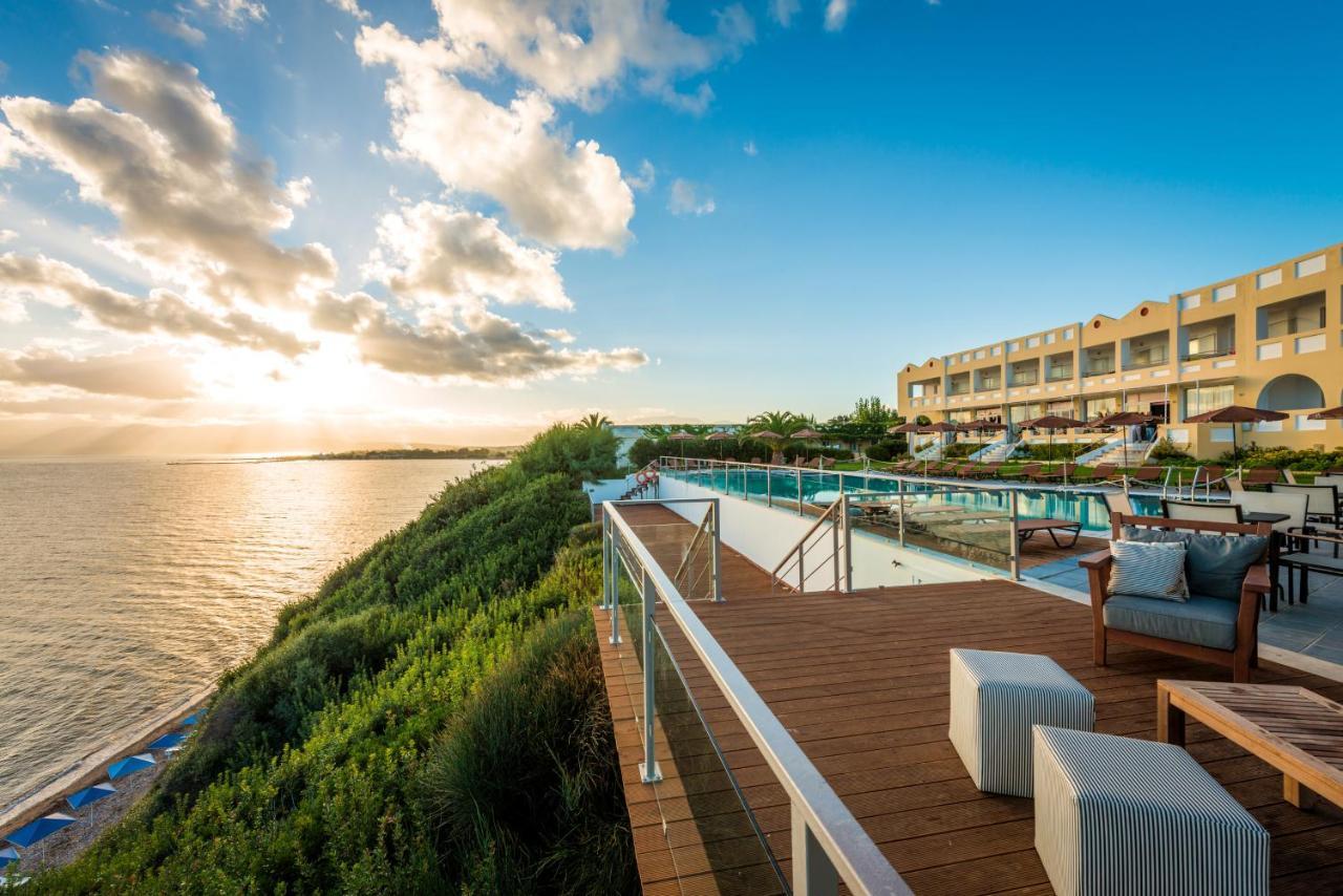 Niforeika Beach Hotel Exterior foto